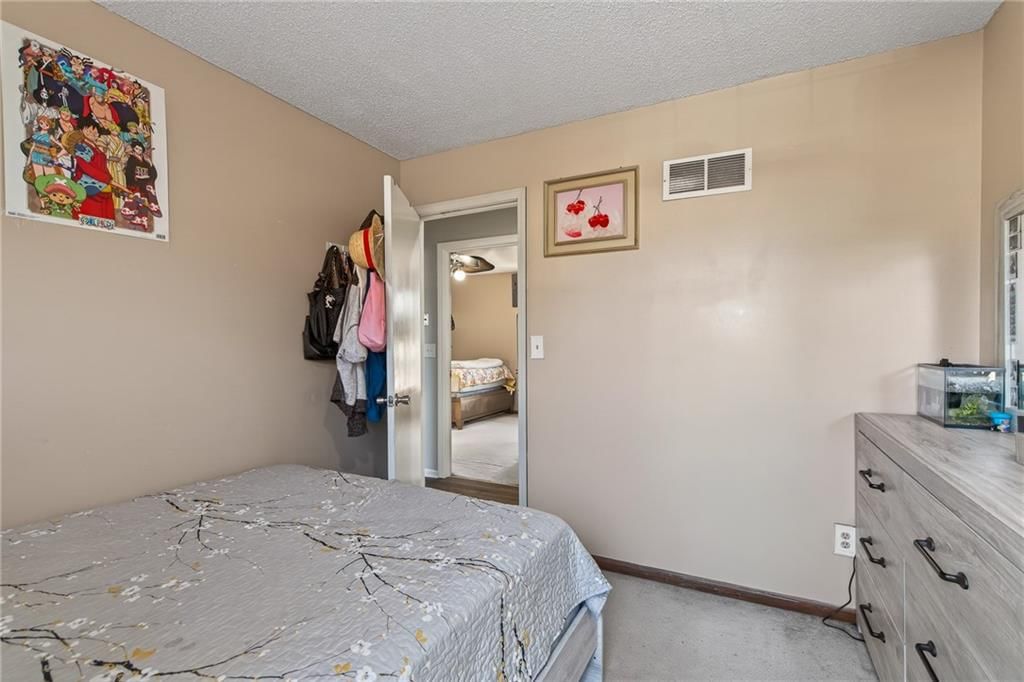 7921 Yecker Street — photo 21
