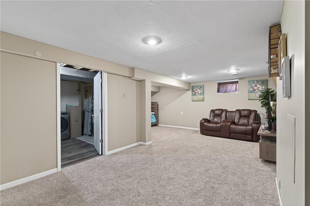 7921 Yecker Street — photo 23