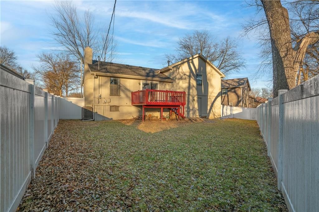 7921 Yecker Street — photo 30