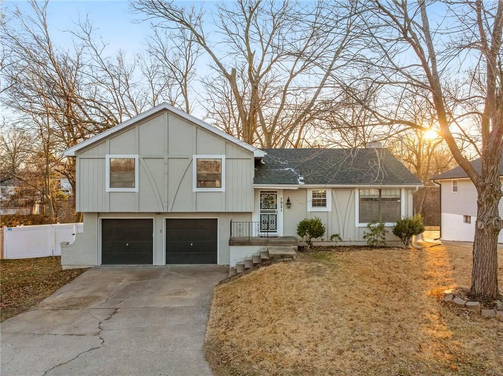 7921 Yecker Street — photo 36
