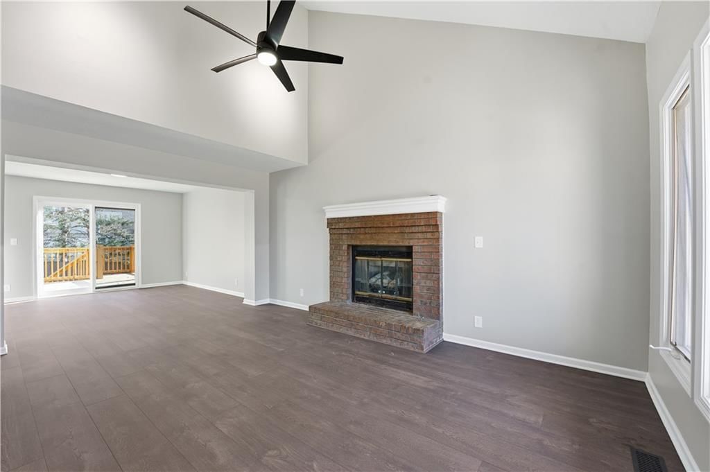 11629-11631 Garnett Street — photo 5