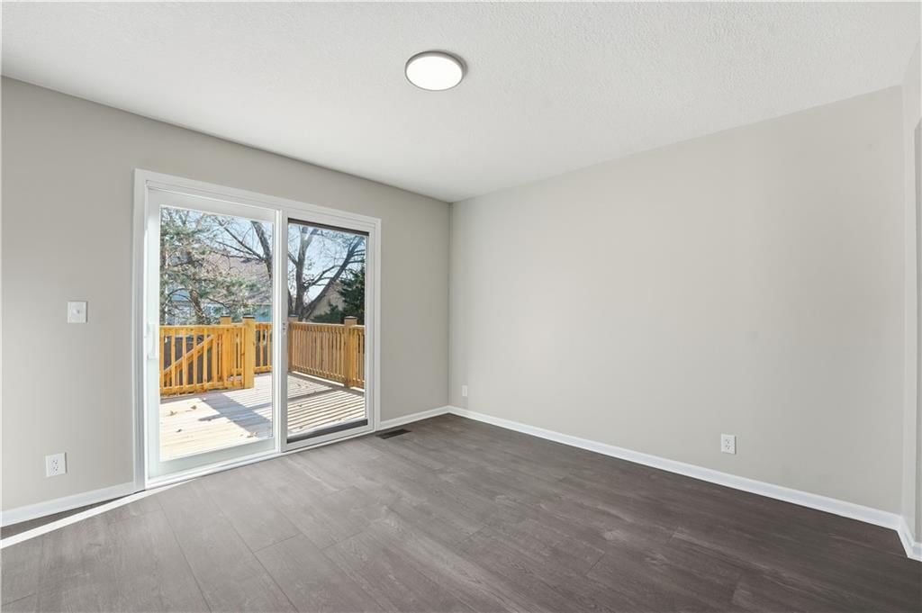 11629-11631 Garnett Street — photo 8