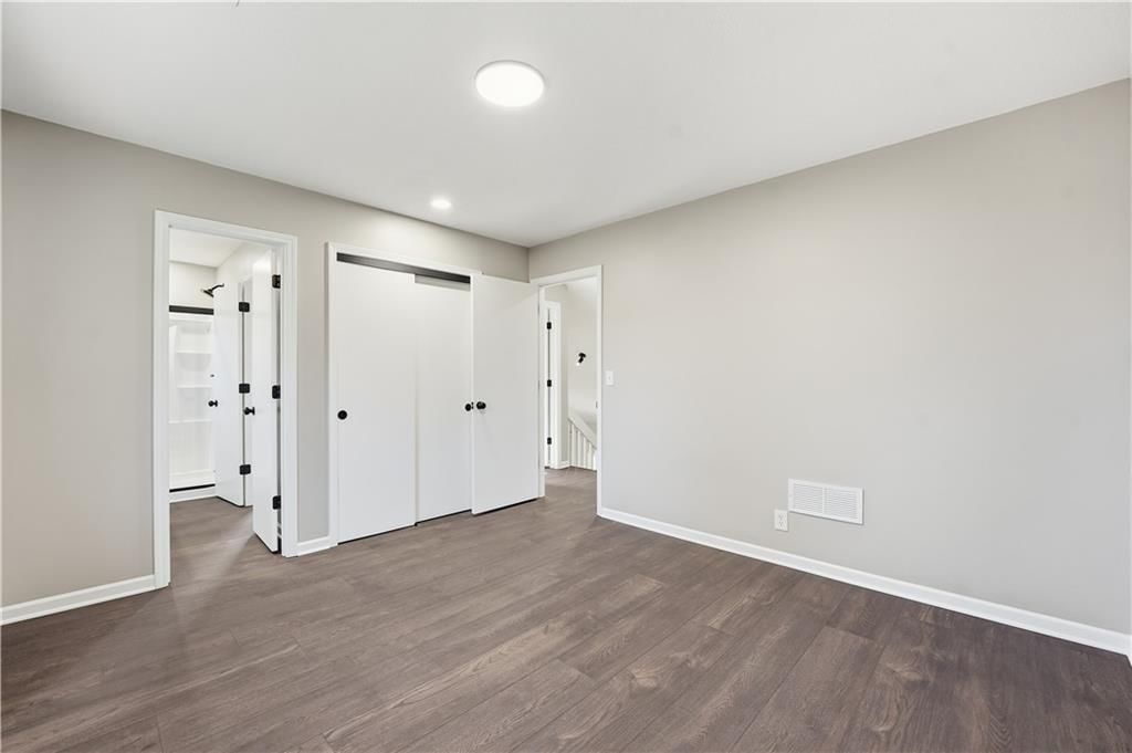 11629-11631 Garnett Street — photo 19