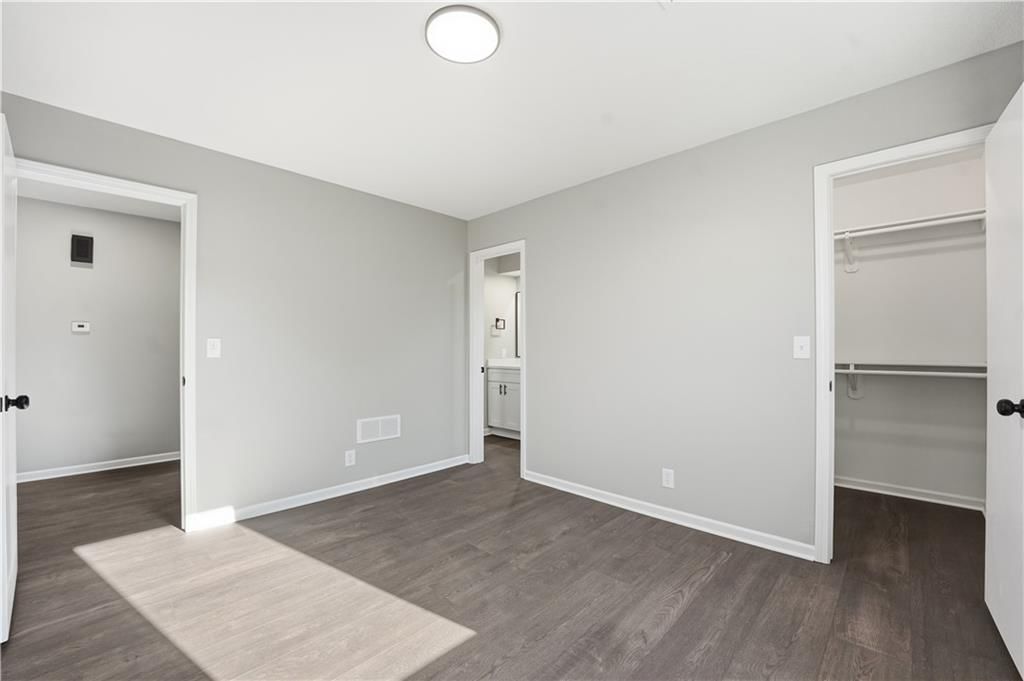 11629-11631 Garnett Street — photo 22