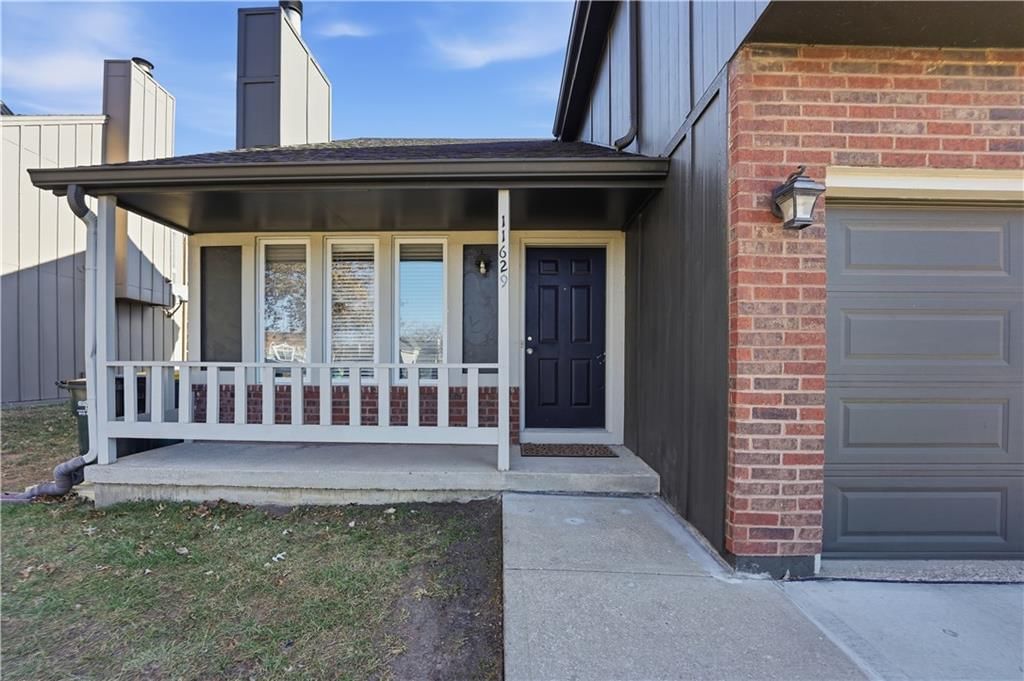 11629-11631 Garnett Street — photo 29