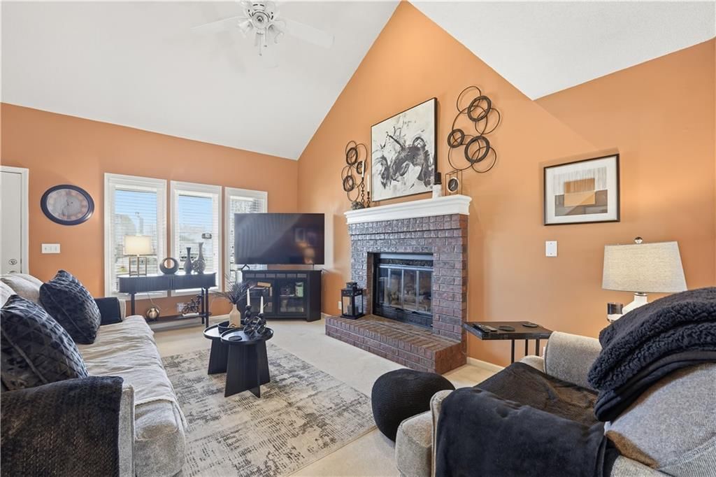 11629-11631 Garnett Street — photo 34