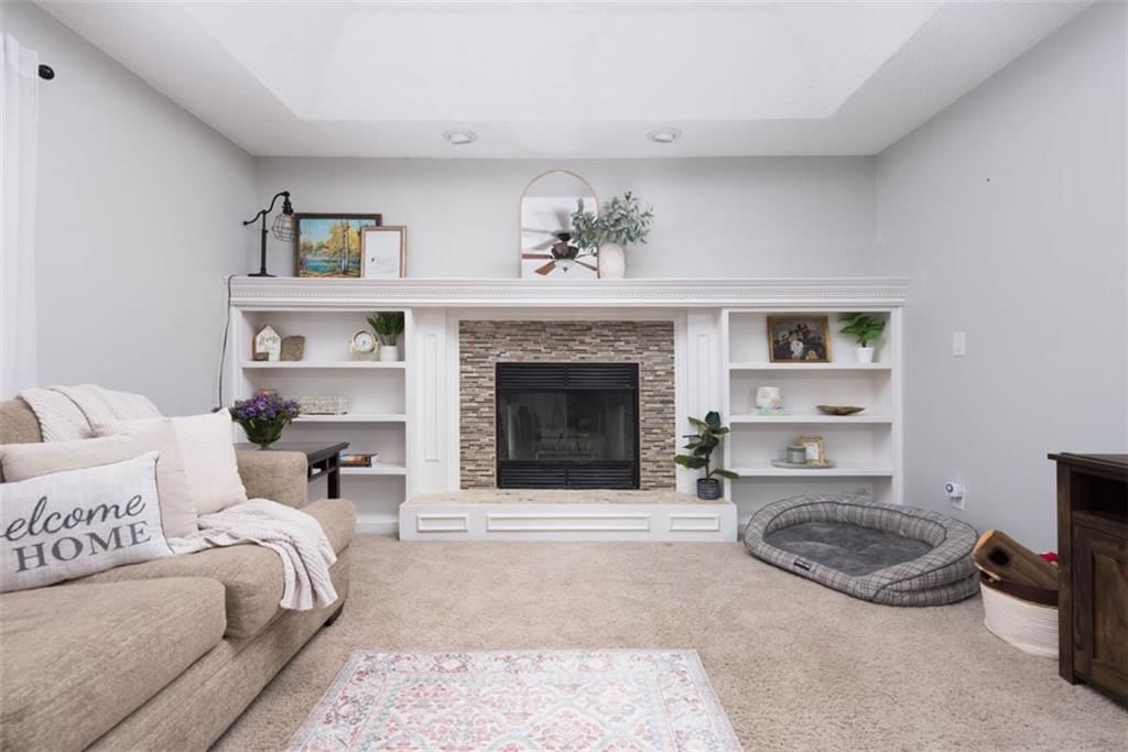 1449 NW Yankee Drive — photo 5