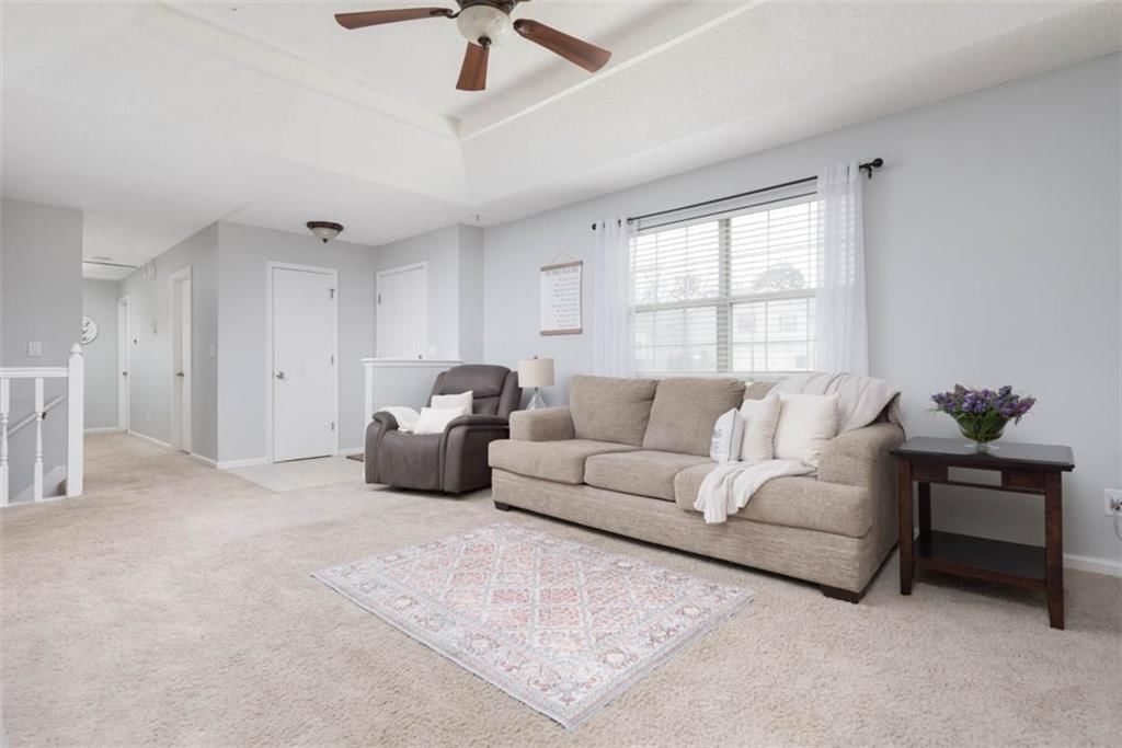 1449 NW Yankee Drive — photo 6