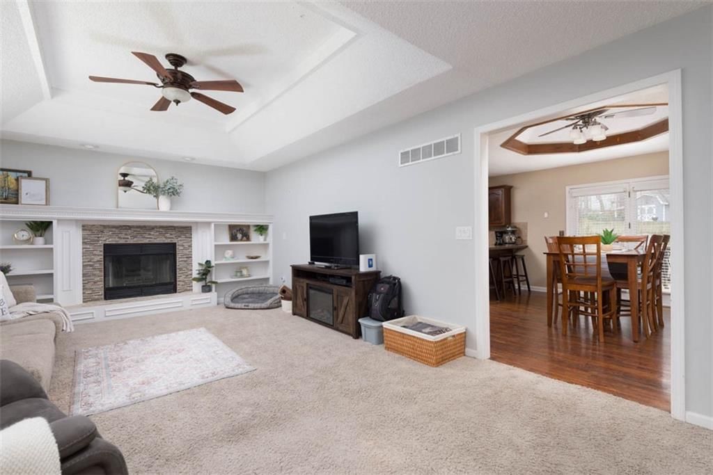 1449 NW Yankee Drive — photo 7