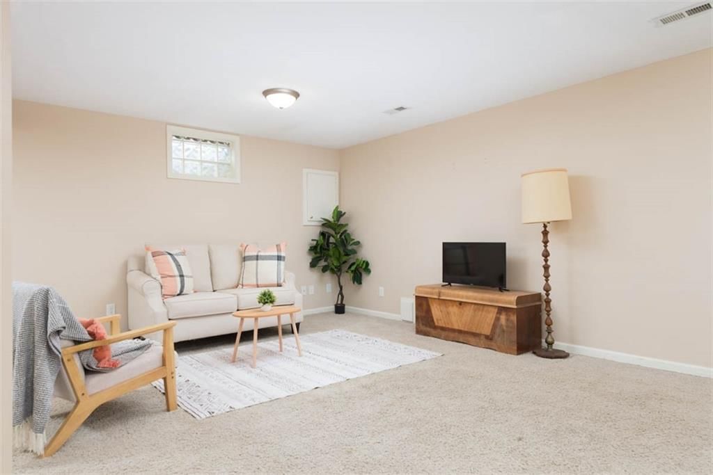 1449 NW Yankee Drive — photo 22