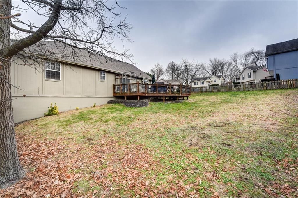 1449 NW Yankee Drive — photo 33