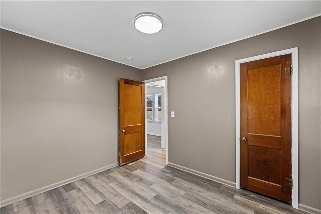 909 S Maple Street — photo 12