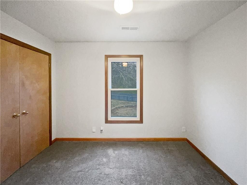 4705 Creek Side Lane — photo 4