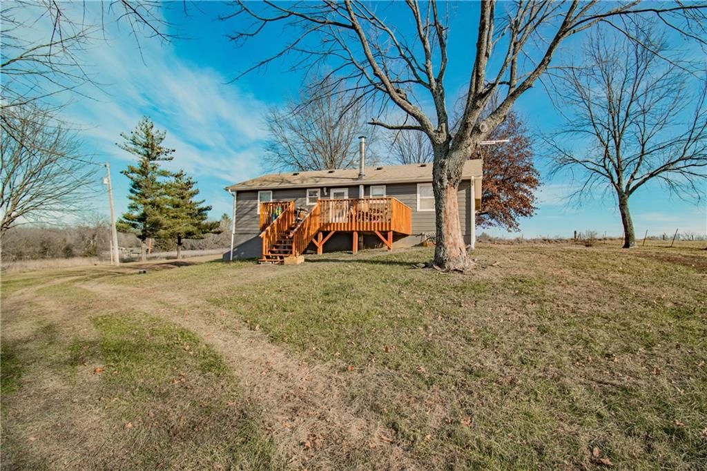 1971 NW 370th Road — photo 3