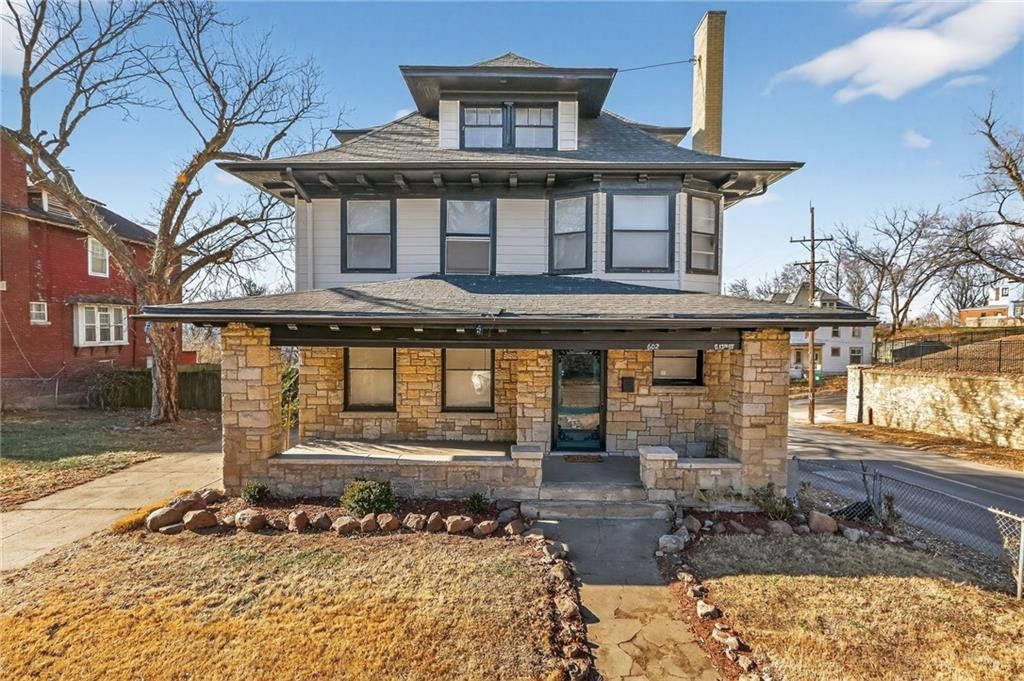 602 S 13th Street — photo 11