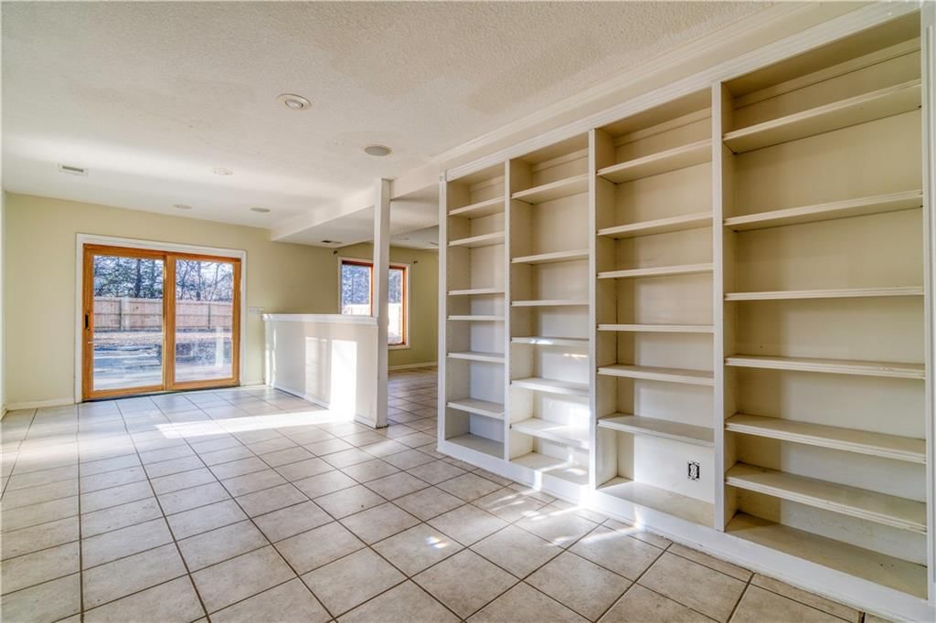 1401 E Oxford Place — photo 20
