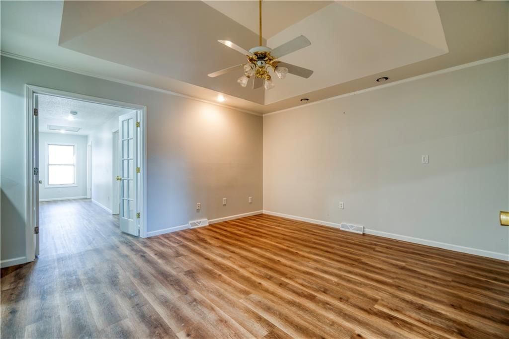 1401 E Oxford Place — photo 26