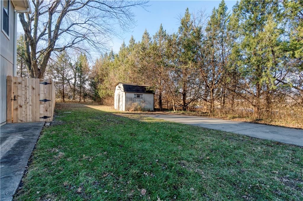 1401 E Oxford Place — photo 46