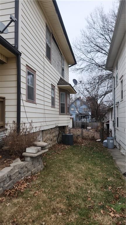 241 N 17 Street — photo 2