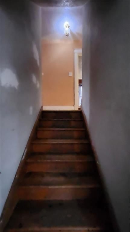 241 N 17 Street — photo 17