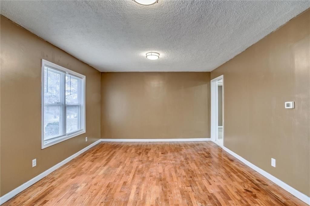 4928 N Topping Avenue — photo 2
