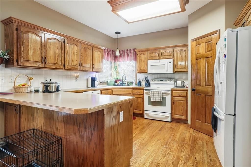 10310 NE 98th Court — photo 7