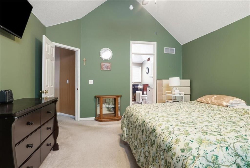10310 NE 98th Court — photo 13