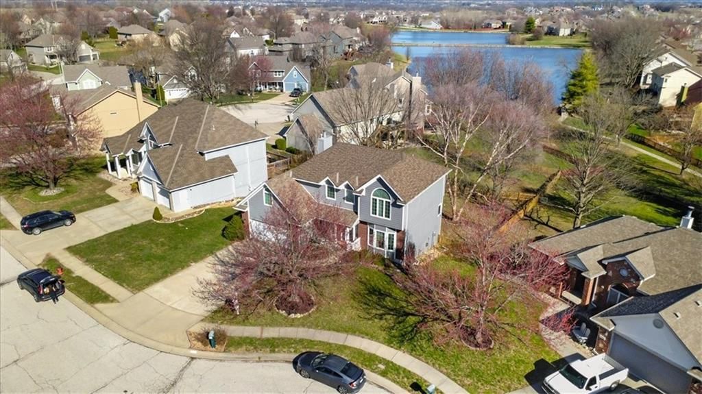10310 NE 98th Court — photo 32