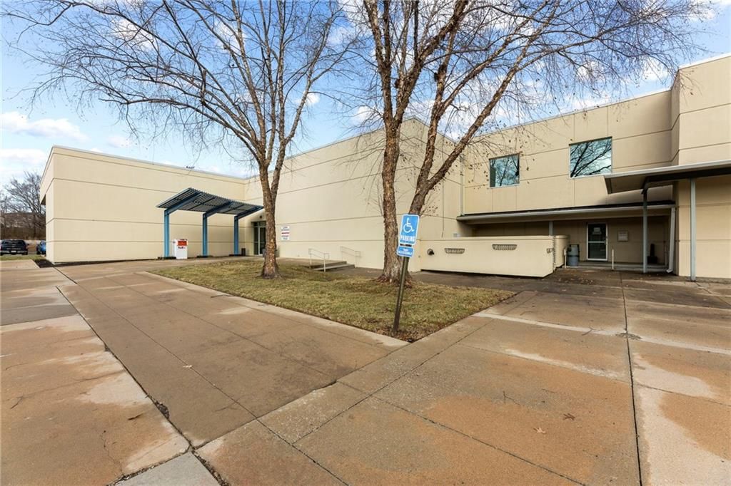 700 NE R D Mize Road — photo 36