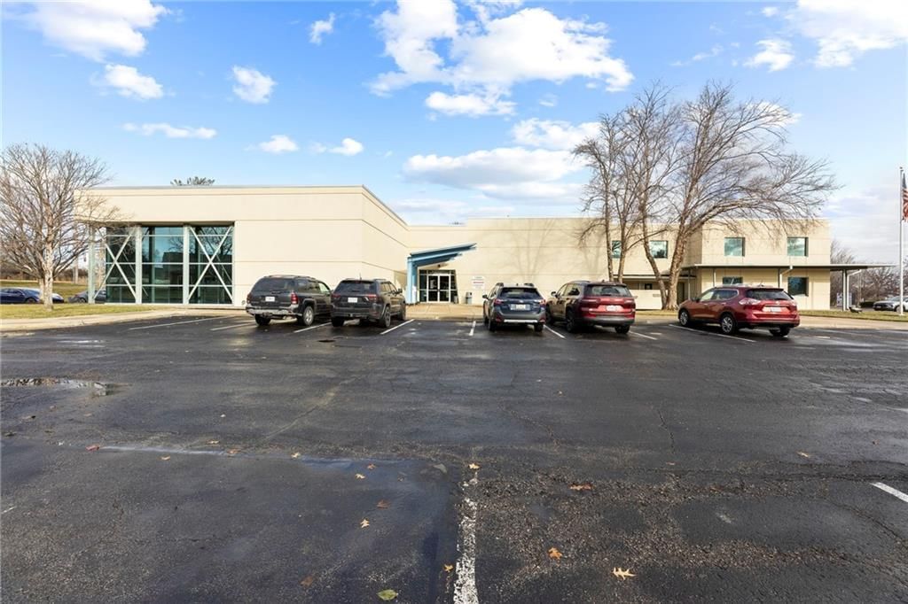 700 NE R D Mize Road — photo 39