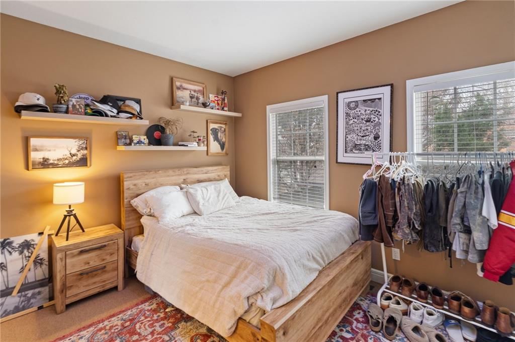 4528 Genessee Street — photo 14
