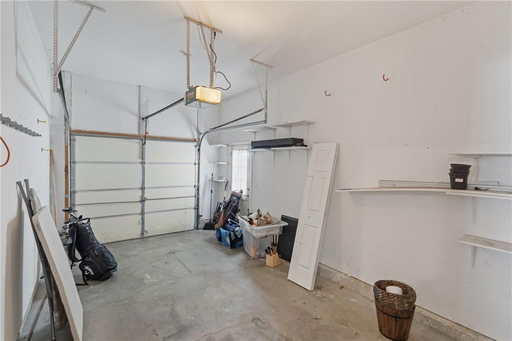 4528 Genessee Street — photo 26