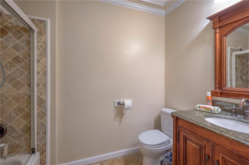 303 SE Bent Tree Drive — photo 18