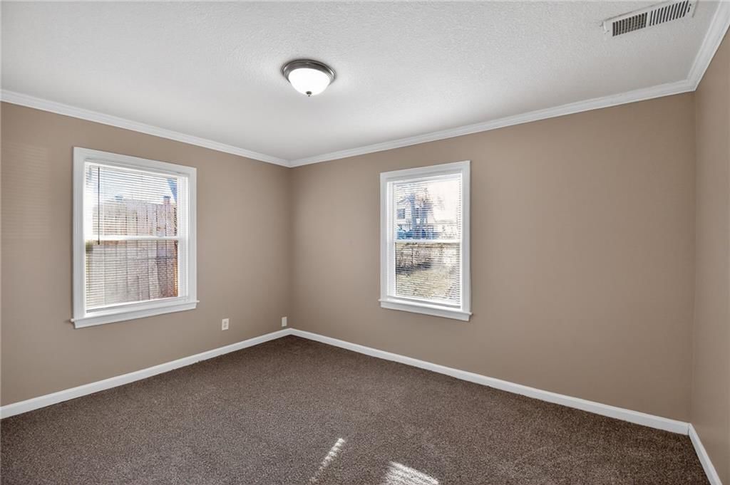 7412 E 57th Street — photo 2