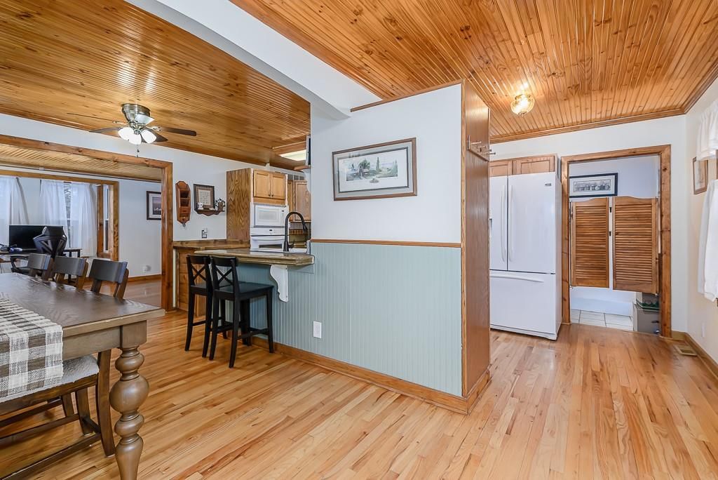 326 N 134th Street — photo 10