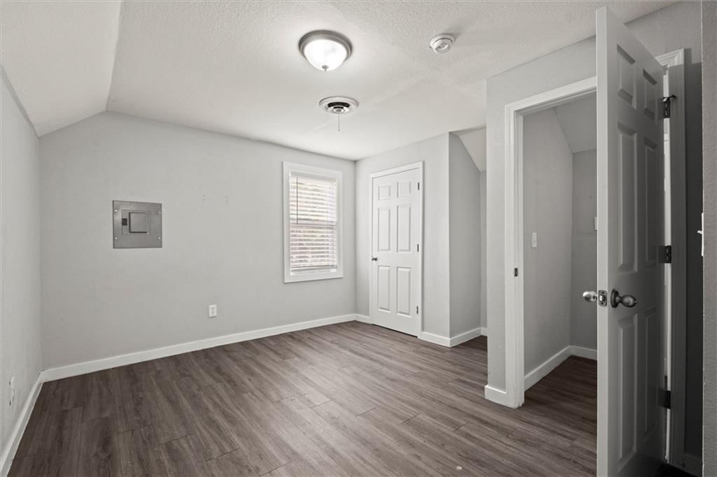 520 Sandusky Avenue — photo 26