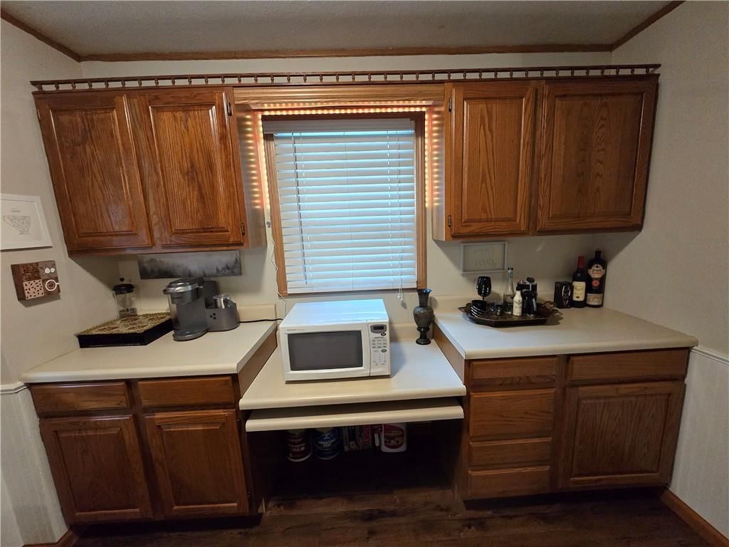 236 S Grand Ave Avenue — photo 14