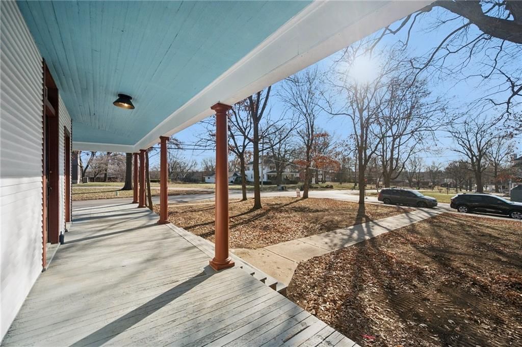 1304 E Pine Street — photo 3