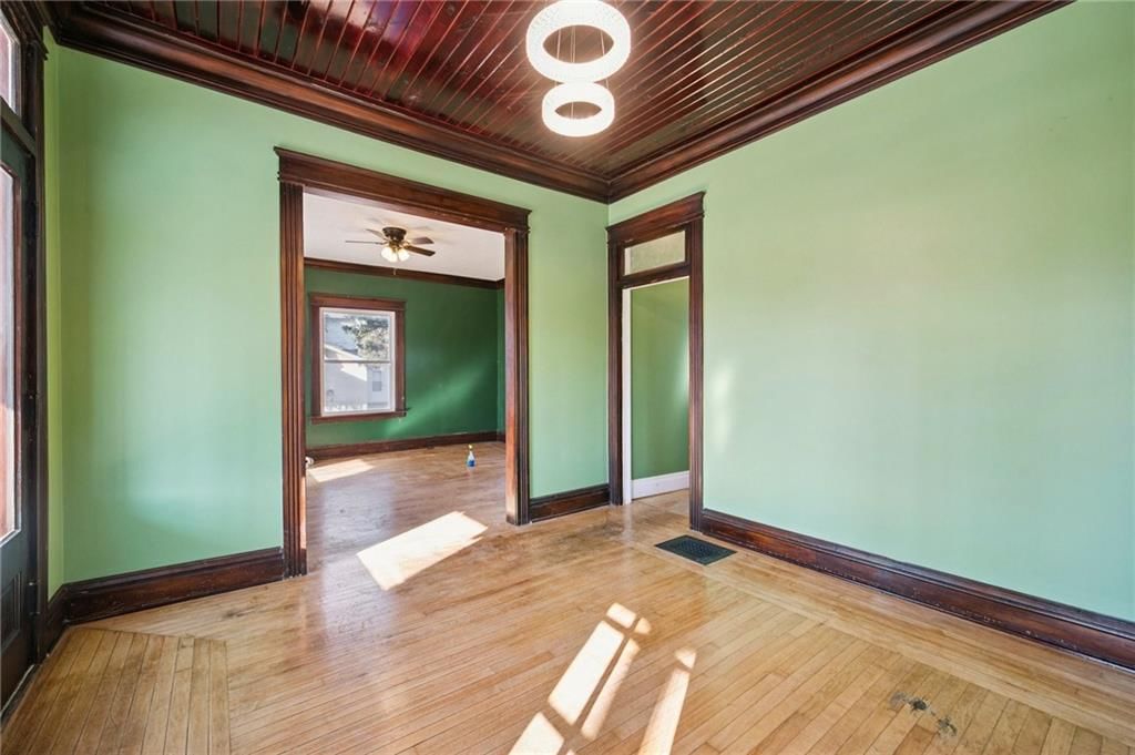 1304 E Pine Street — photo 7
