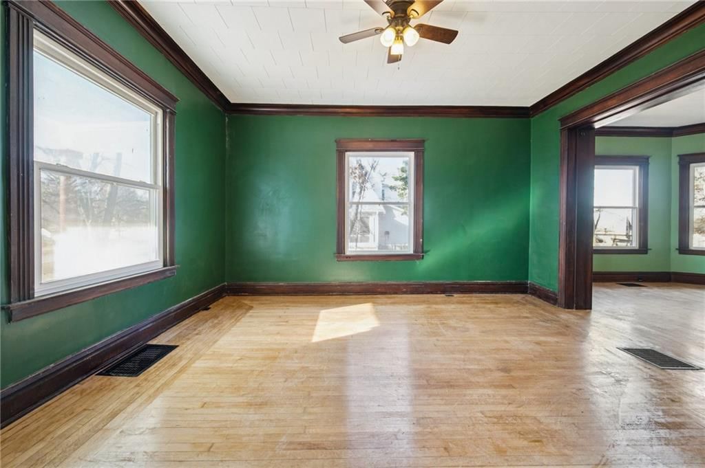 1304 E Pine Street — photo 8