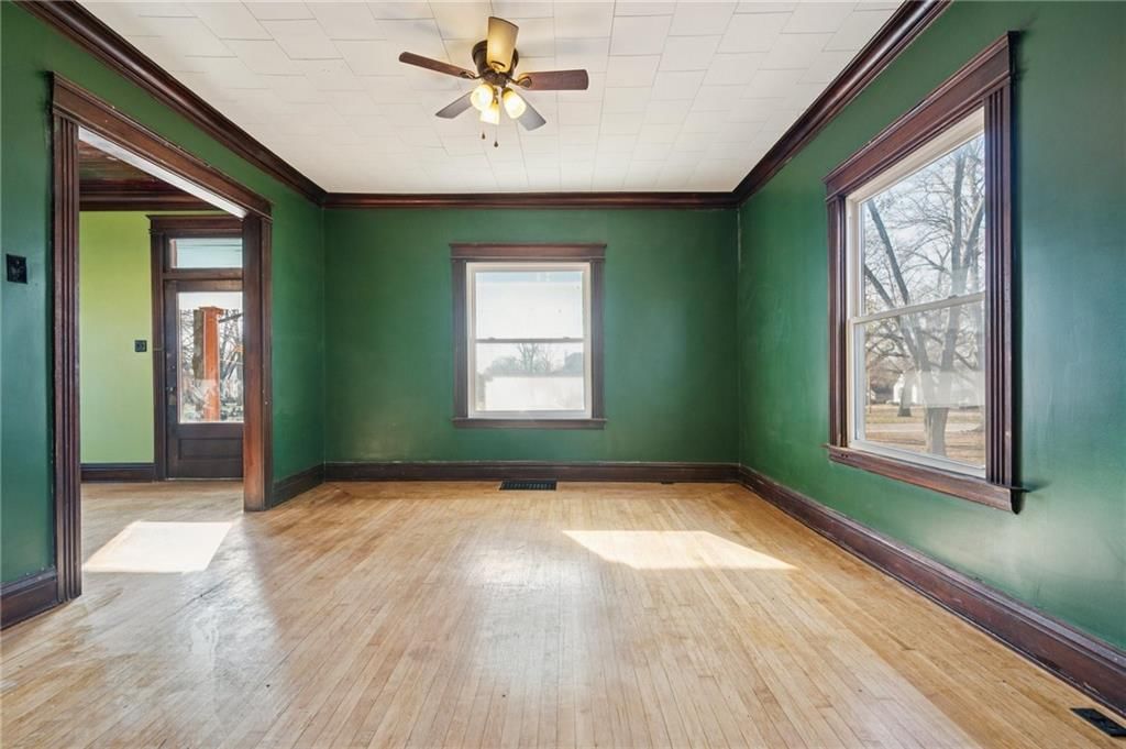 1304 E Pine Street — photo 9
