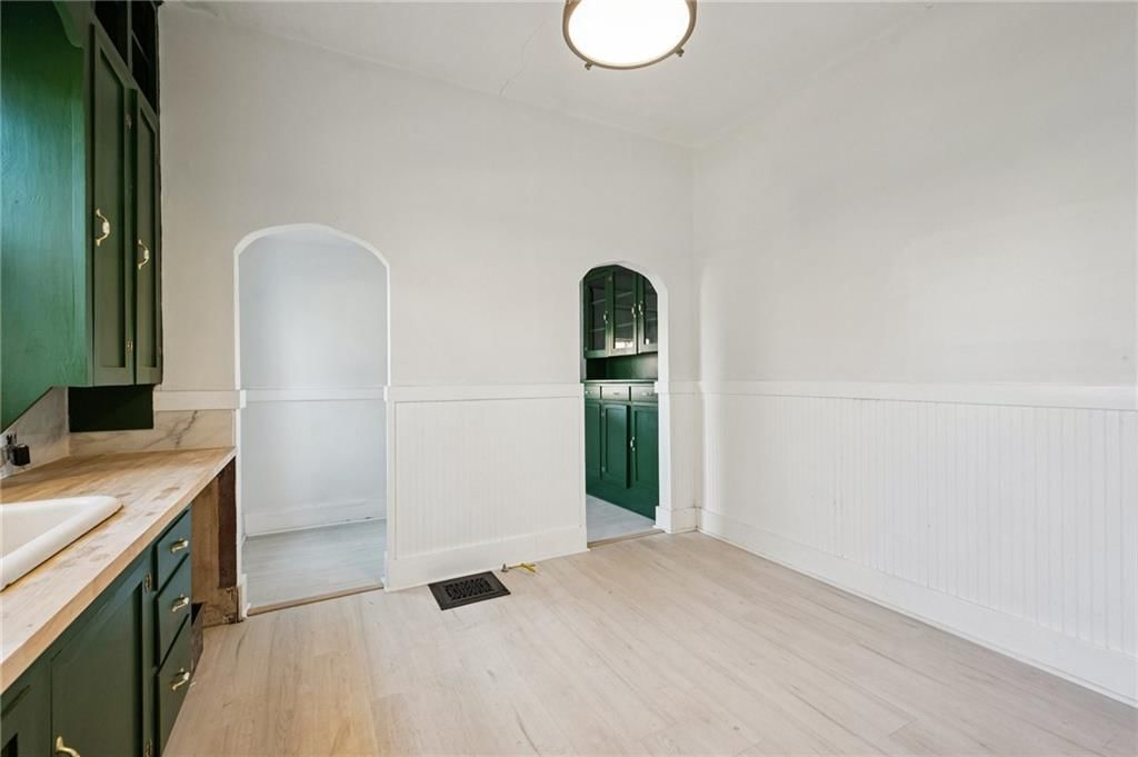 1304 E Pine Street — photo 15