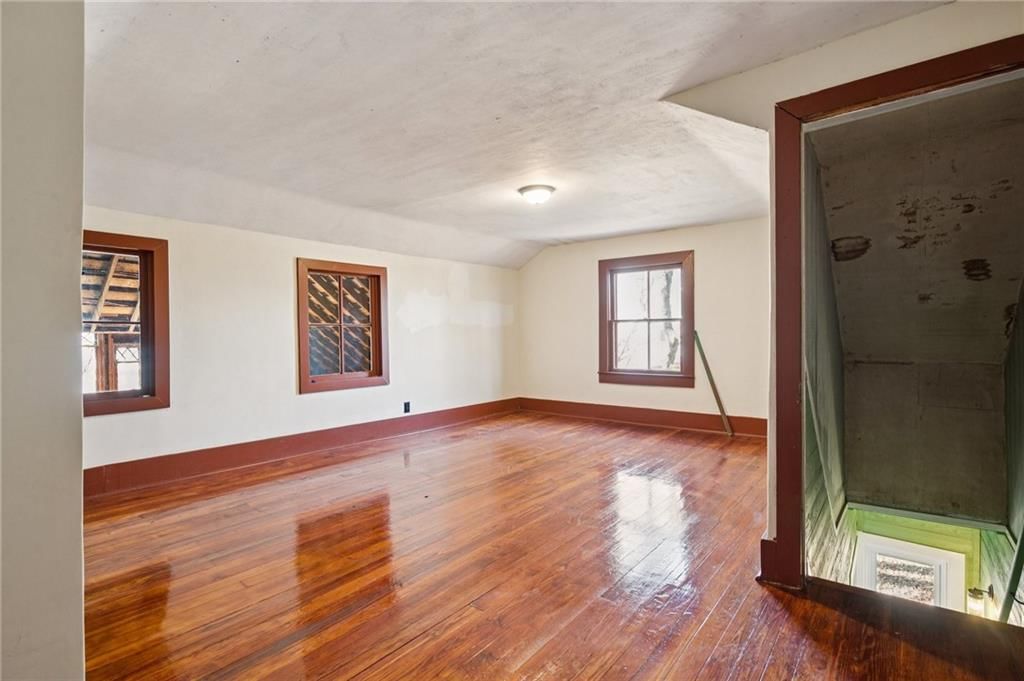 1304 E Pine Street — photo 22
