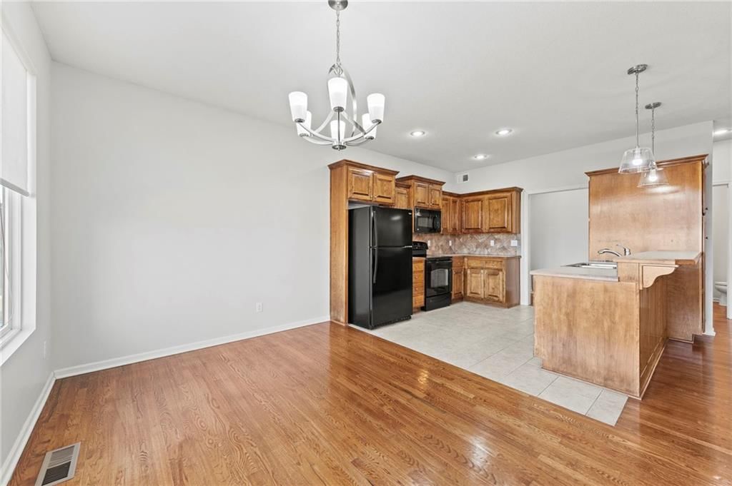 5425 N 102nd Street — photo 14