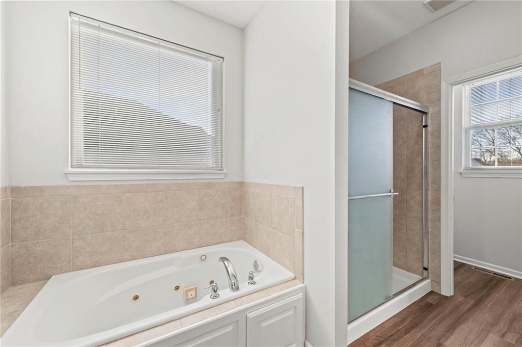 5425 N 102nd Street — photo 22