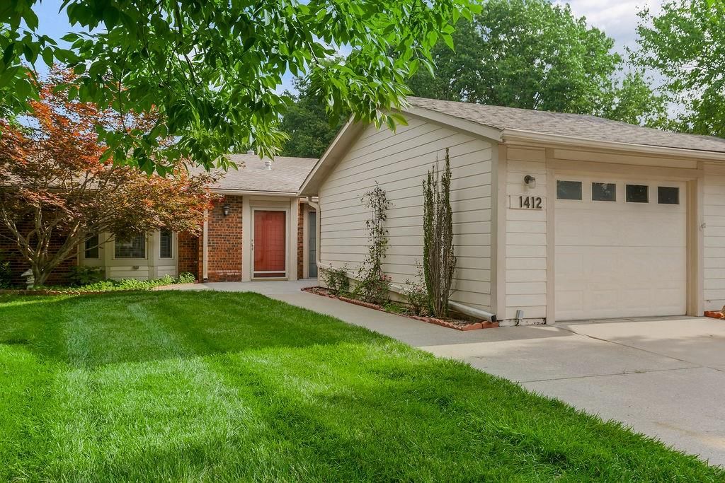 1412 W Stone Boulevard — photo 3