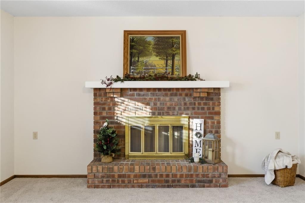 1412 W Stone Boulevard — photo 8
