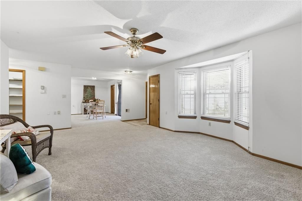 1412 W Stone Boulevard — photo 10