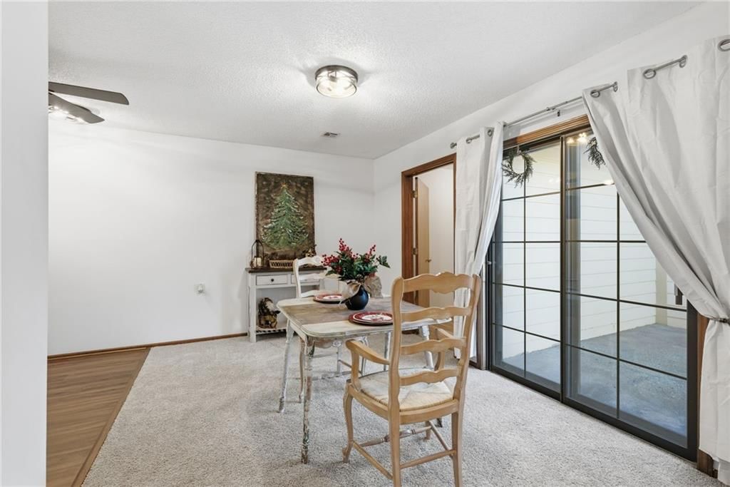 1412 W Stone Boulevard — photo 11