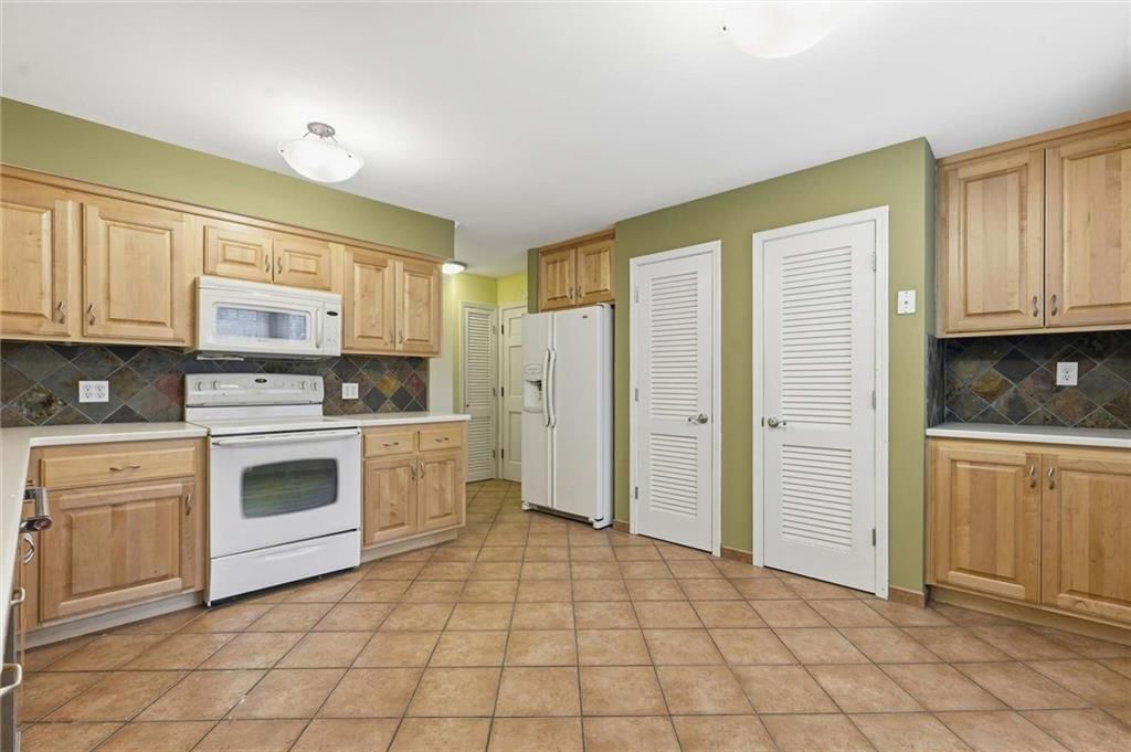 5500 W 88th Terrace — photo 8